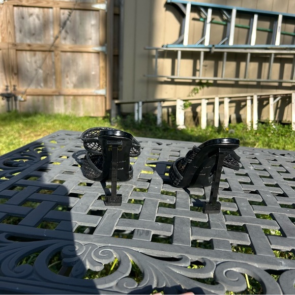 JESSICA RICH Ysabelle‎ Stiletto Fishnet Pointed Toe Pump in Black Size 39 (9 us) - Picture 4 of 9